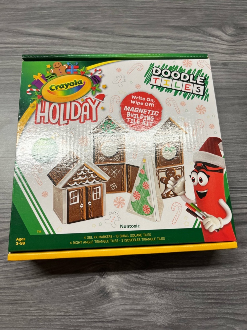 Crayola Holiday Doodle Tiles Magnetic Building Kit - Green/Red/White